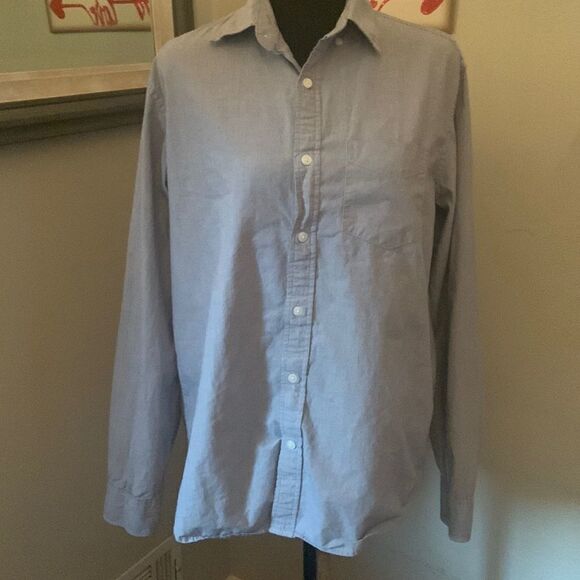 Gap Men button down long sleeve button down shirt size M preloved ❤️EUC - Picture 2 of 9